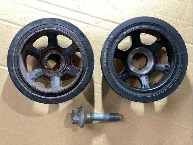 クランクプーリー交換　メルセデス・ベンツ　ＳＬ　エンジン関連修理・整備