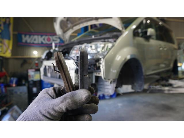 三菱 デリカ D５ 愛知県江南市 K 様
デリカ ＣＶ５Ｗ プラチナベージュ
平成１９年式 ガソリン ４ＷＤ
ご成約ありがとうございました！
シンプルなカッコいい一台です！