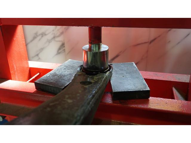 三菱 デリカ D５ 愛知県江南市 K 様
デリカ ＣＶ５Ｗ プラチナベージュ
平成１９年式 ガソリン ４ＷＤ
ご成約ありがとうございました！
シンプルなカッコいい一台です！