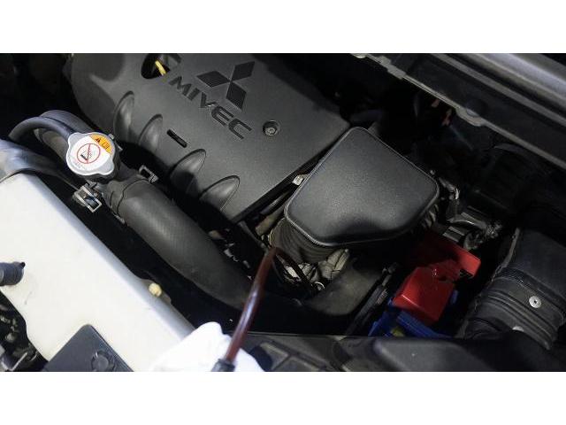 デリカD5　CV5W　持込整備の左右ドライブシャフトASSY交換　ＣＶＴトランスミッションオイル給油