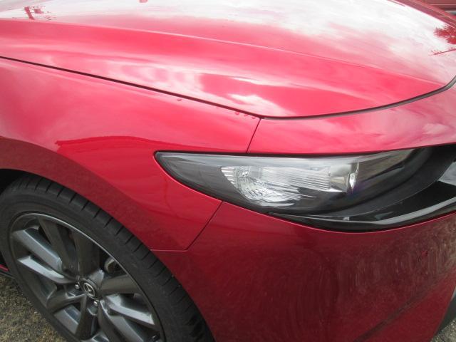 岡崎　豊田　安城　近く　マツダ　MAZDA3　マツダ3　フロントバンパー　フロントフェンダー　修理　鈑金　塗装　パーツ持込取付