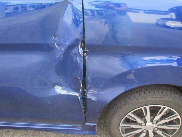 岡崎　豊田　安城　近く　ダイハツ　タント　フロントドア　フェンダー　修理　鈑金　塗装　パーツ持込取付