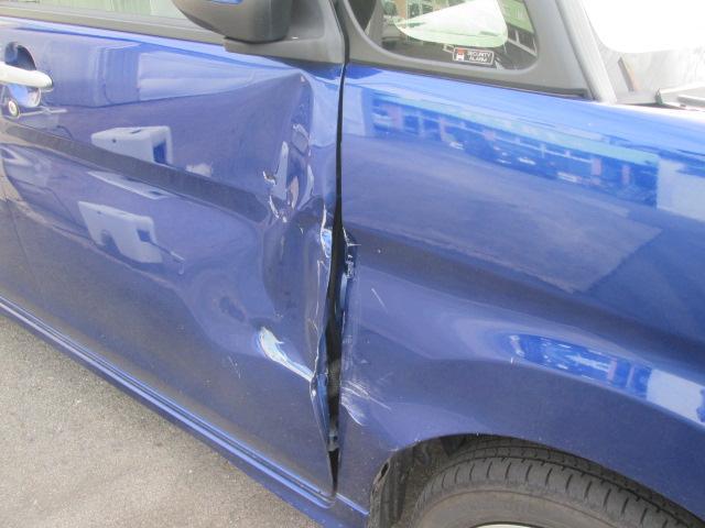 岡崎　豊田　安城　近く　ダイハツ　タント　フロントドア　フェンダー　修理　鈑金　塗装　パーツ持込取付