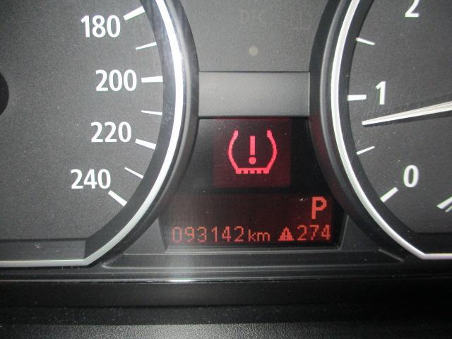 BMW　116ｉ　タイヤ空気圧チェックランプ