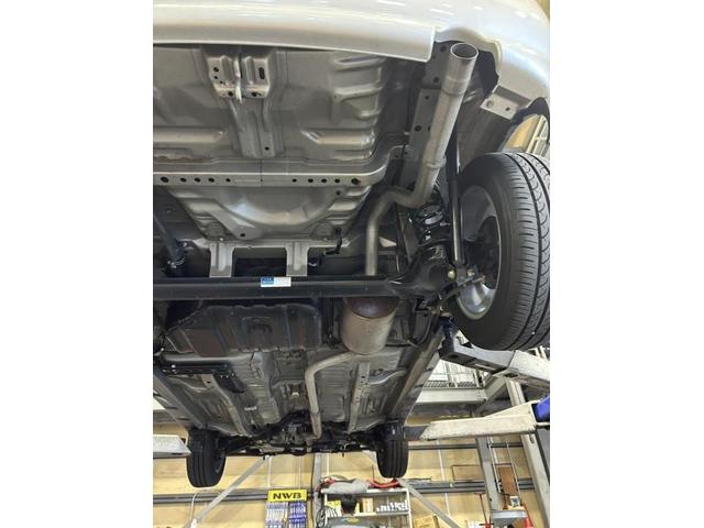 トヨタ デュエット 吸排気系パーツ取付