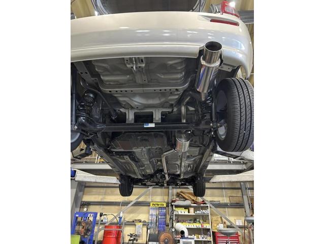 トヨタ デュエット 吸排気系パーツ取付