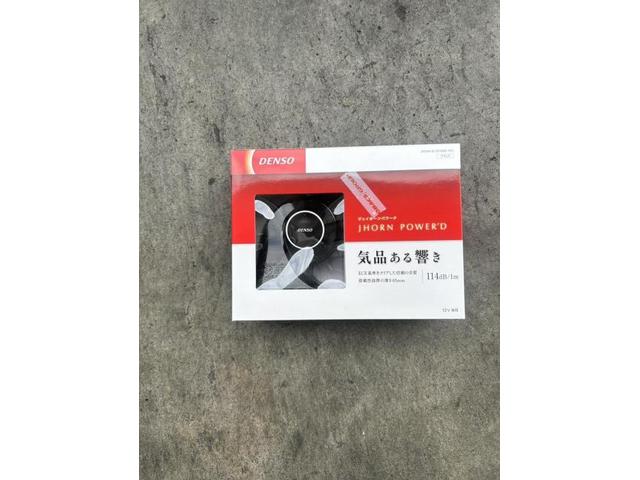 日産　エルグランド　内装品取付