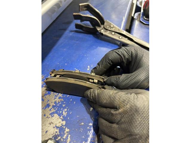 トヨタ　アクア　サスペンション・足回りパーツ取付