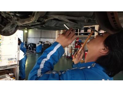 大切なお車だからこそ真剣に取り組みます。