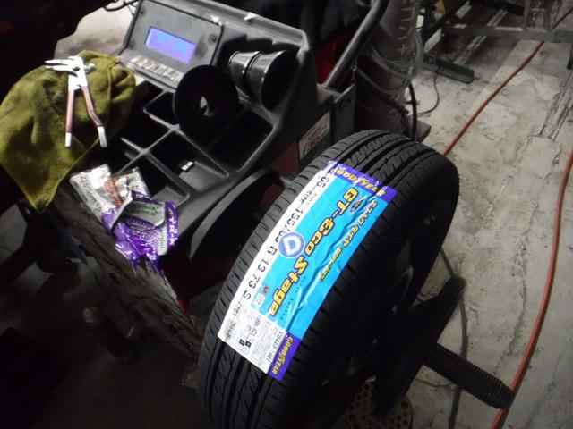 スズキ　MRワゴン　エンジンオイル　交換　オイルエレメント　交換　愛知県　あま市　海部郡　MRワゴンエンジンオイル交換エンジンオイルエレメント交換低燃費オイル省燃費オイル交換ロングライフオイル点検整備故障修理メンテナンスはあま市の大野メンテ