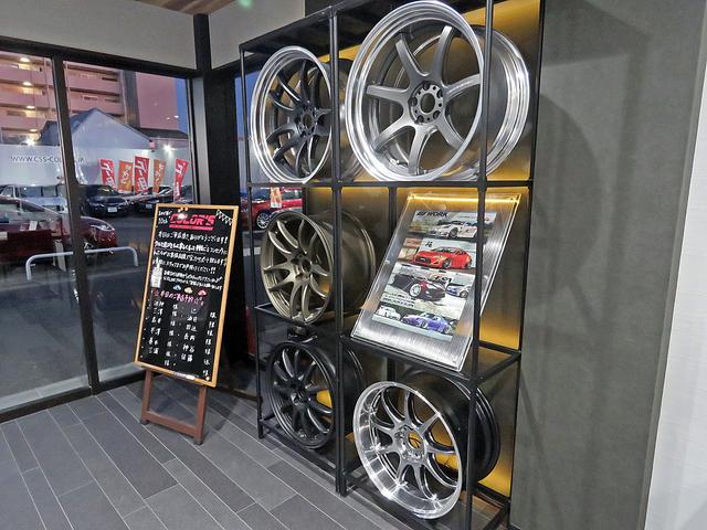 スタッフ紹介3