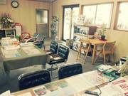 店内ではゆっくりと落ち着いて商談が出来るように心がけております。