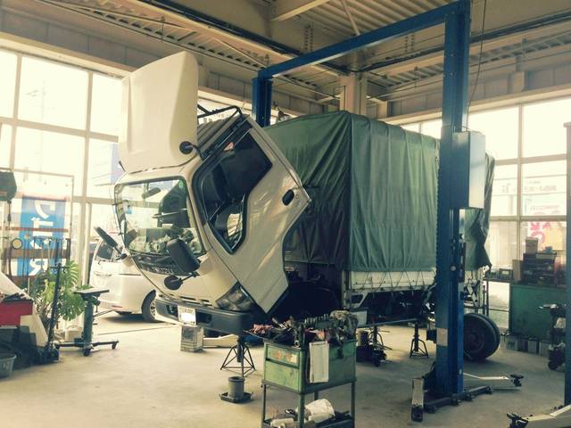 大型車両のメンテナンス先でお困りの方もご相談下さい！