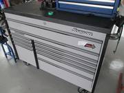 綺麗な工具で、丁寧に整備いたします！いい整備はいい道具から！