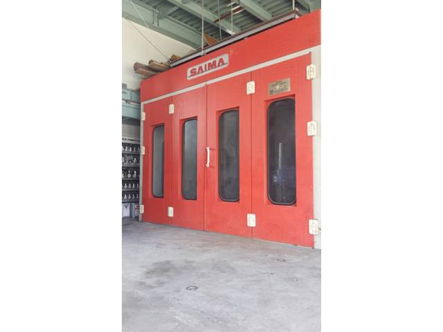 高性能板金塗装ブース完備で仕上がりに自信あり☆