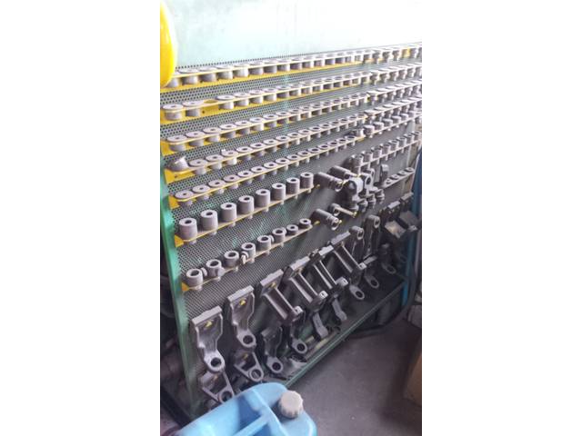 各種板金ジグで専門のスタッフが作業いたします！