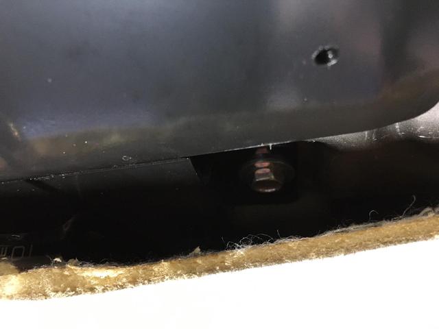 ホンダ エリシオンプレステージ 持込みフリップダウンモニター取り付け
名古屋市 天白区