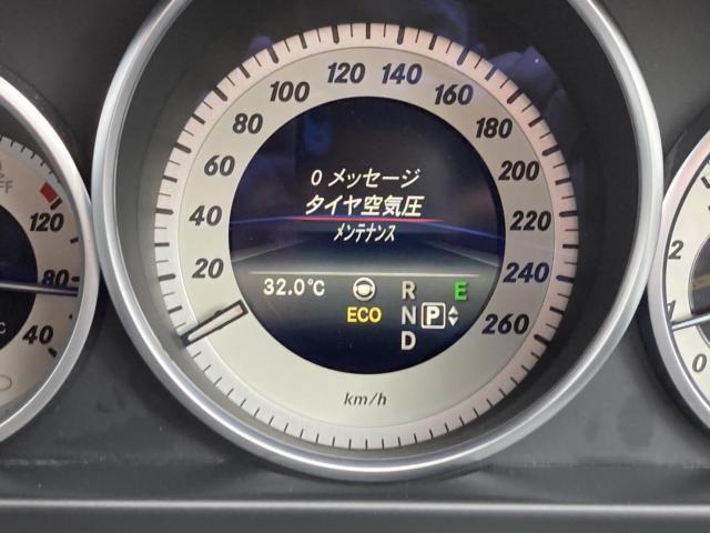 メルセデスベンツ　Ｅクラス　持ち込みタイヤ交換
名古屋市　天白区
