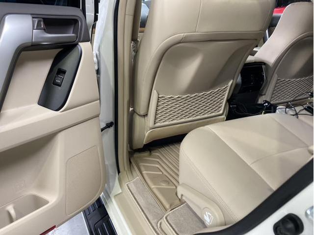 トヨタ　ランドクルーザープラド　持込カーテシランプ取付
名古屋市　天白区