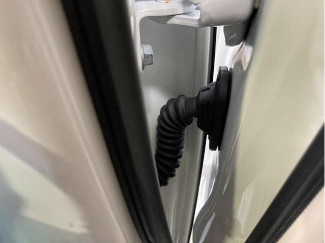 トヨタ　ランドクルーザープラド　持込カーテシランプ取付
名古屋市　天白区