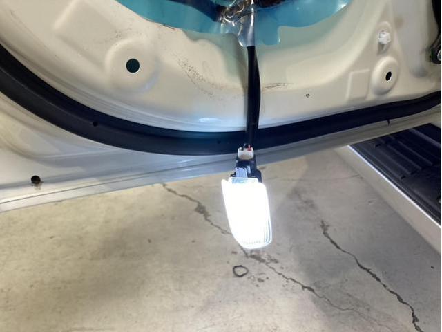 トヨタ　ランドクルーザープラド　持込カーテシランプ取付
名古屋市　天白区