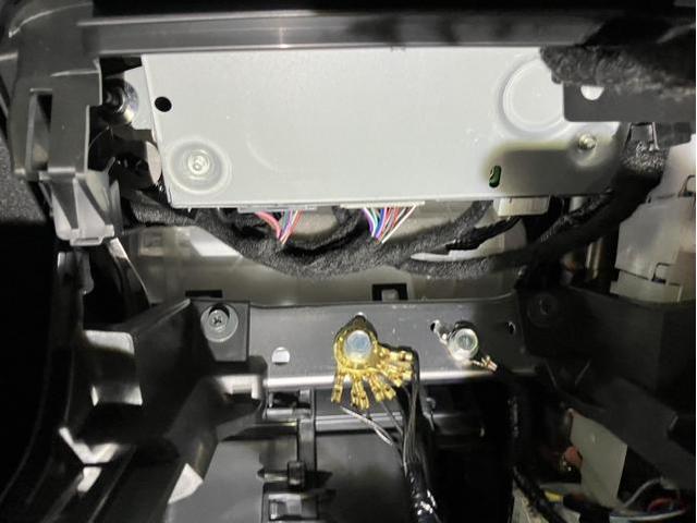 ホンダ　シビックハイブリッド　持込みＴＶキャンセラー取り付け
名古屋市　天白区