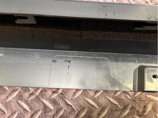 ディフェンダー　持ち込みサイドステップ取付
名古屋市　天白区