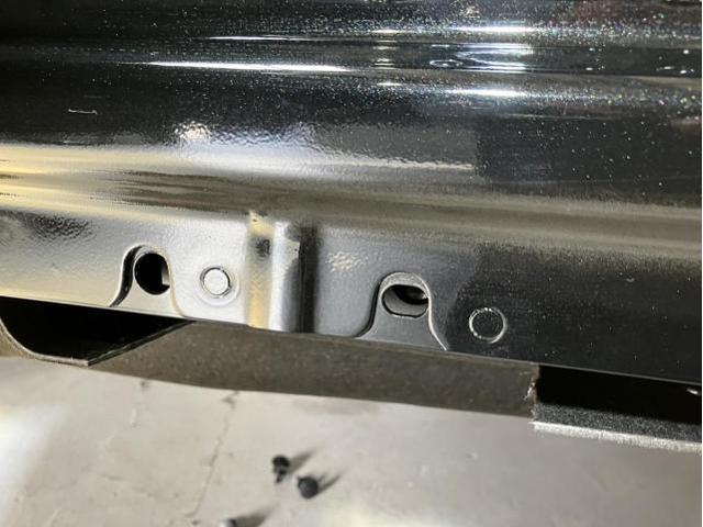 ディフェンダー　持ち込みサイドステップ取付
名古屋市　天白区