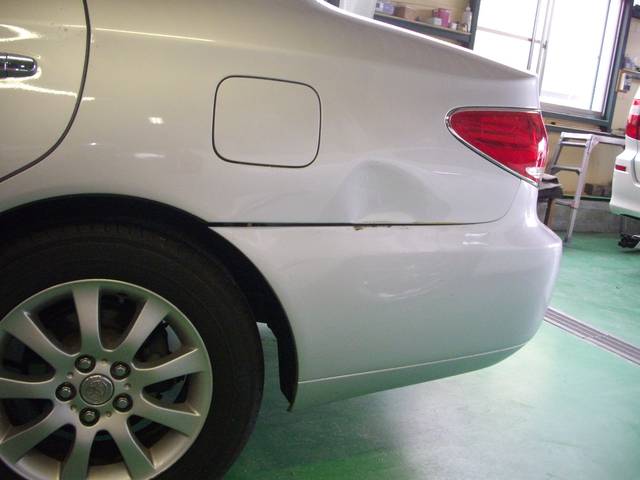 こんなへこみ、小キズ、気になる方必見！お客様のご予算にあわせてお直しいたします。