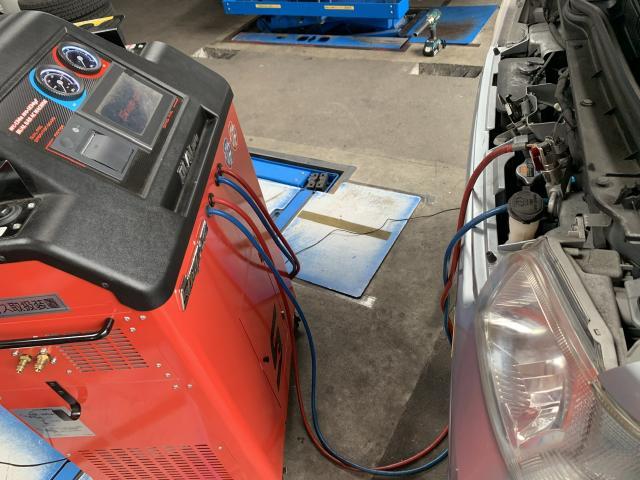 ダイハツ　ハイゼットカーゴ　スナップオンエアコンリフレッシュ施工