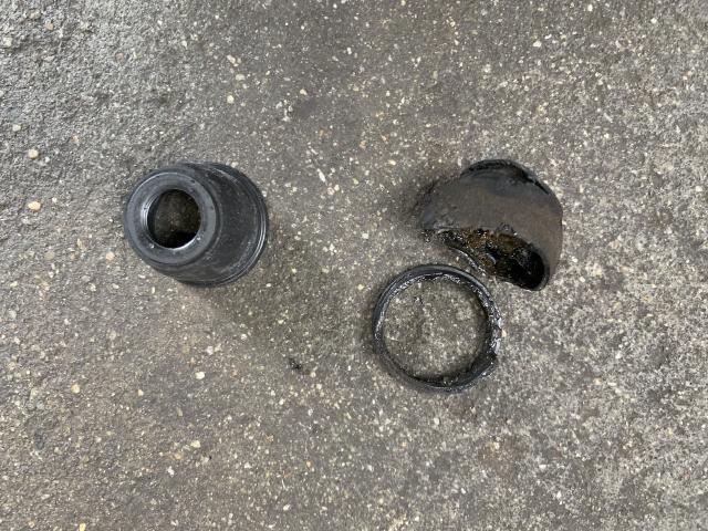 スズキ　アルトラパン　フロントロワボールジョイントブーツ交換