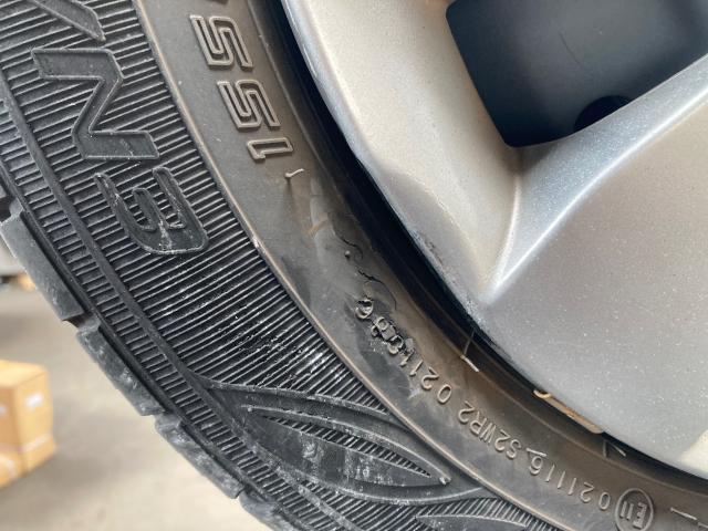 ワゴンＲ　タイヤ、ホイール交換