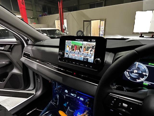 三菱　アウトランダーＰＨＥＶ　持ち込み　デジタルインナーミラー　テレビキャンセラー　レーダー　ETC 取り付け　名古屋市中川区　名古屋市中村区　名古屋市中区