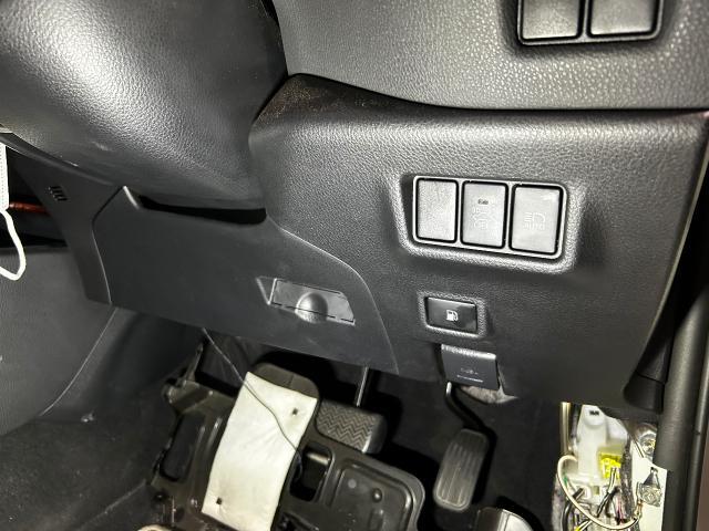 トヨタ　Ｃ－ＨＲ　持ち込み　ETC、ドラレコ　取り付け　名古屋市中川区　名古屋市中村区　海部郡大治町