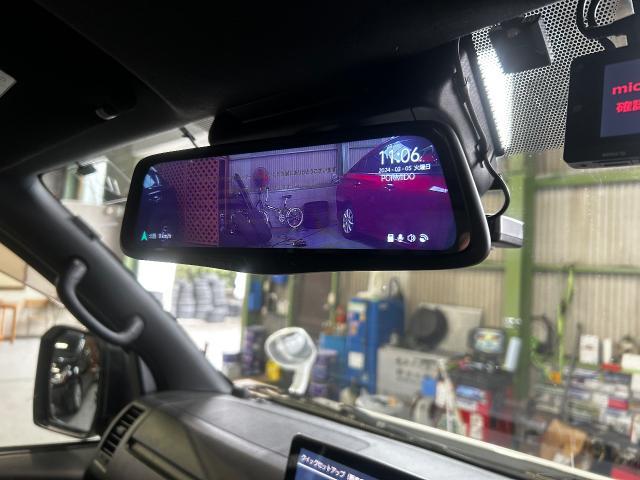 トヨタ ハイエース pormido デジタルインナーミラー カメラ変換 トヨタ ハイエース pormido デジタルインナーミラー カメラ変換