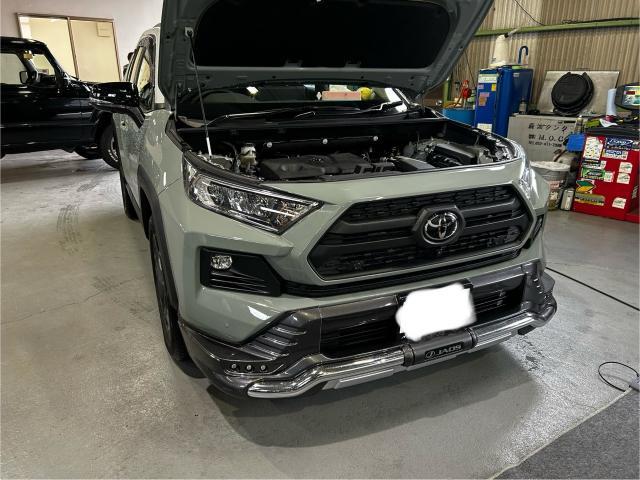 トヨタ　ＲＡＶ４　持ち込み　タコマ風　フロントグリル　取り付け　名古屋市中川区　知多市　高浜市