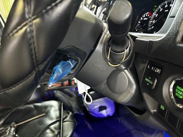 トヨタ　ハイエース　持ち込み　pivot クルコン　スロコン　取り付け　名古屋市中川区　名古屋市港区　名古屋市中村区