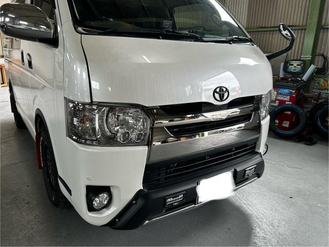 トヨタ ハイエース 持ち込み ラプター塗装フロントバンパー 交換 トヨタ ハイエース 持ち込み ラプター塗装フロントバンパー 交換