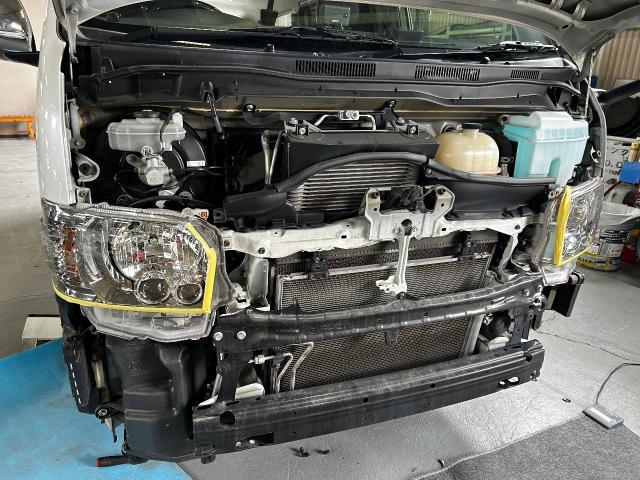 トヨタ　ハイエース　持ち込み　ラプター塗装フロントバンパー　交換　名古屋市中川区　海部郡蟹江町　海部郡大治町