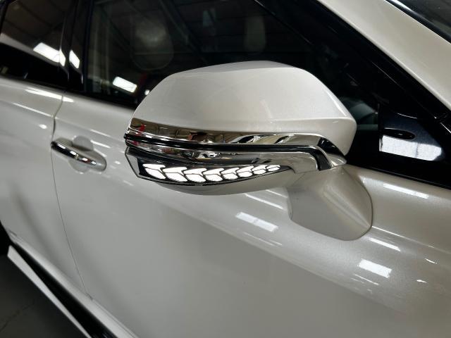 クラウンハイブリッド　持ち込み　ドアミラーウインカー交換　名古屋市中川区　三重県　桑名市　四日市市