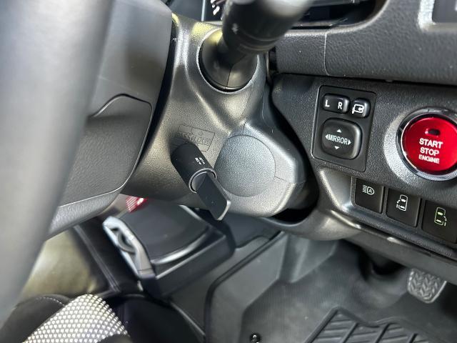 ハイエースバン　持ち込み　クルコン　取り付け　名古屋市中川区　名古屋市北区　名古屋市西区