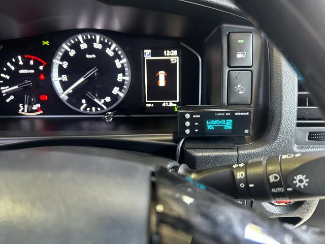 ハイエースバン　持ち込み　クルコン　取り付け　名古屋市中川区　名古屋市北区　名古屋市西区