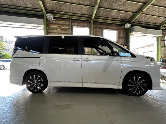 ヴォクシー　モデリスタ　エアロ　取り付け　名古屋市中川区　名古屋市港区　名古屋市南区