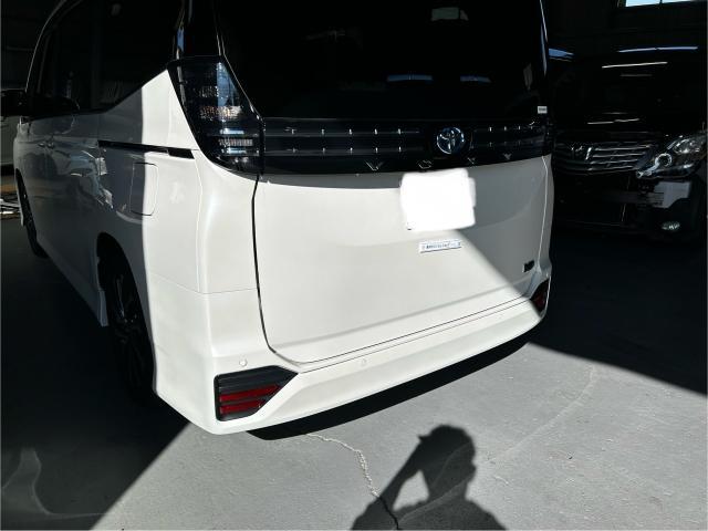 ヴォクシー　モデリスタ　エアロ　取り付け　名古屋市中川区　名古屋市港区　名古屋市南区