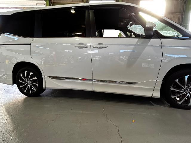 ヴォクシー　モデリスタ　エアロ　取り付け　名古屋市中川区　名古屋市港区　名古屋市南区