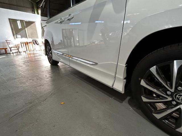 ヴォクシー　モデリスタ　エアロ　取り付け　名古屋市中川区　名古屋市港区　名古屋市南区