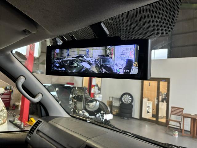 トヨタ　ハイエースバン　PORMIDO デジタルミラー　取り付け　名古屋市中川区　西区　北区