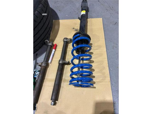 レクサス　ＲＣ Ｆ　持ち込み　ダウンサス　リアスポイラー   取り付け　名古屋市中川区　天白区　昭和区