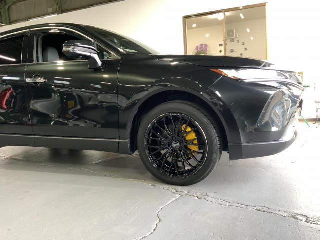 トヨタ　ハリアー　キャリパーカバー取り付け　名古屋市中川区　名古屋市瑞穂区　西尾市