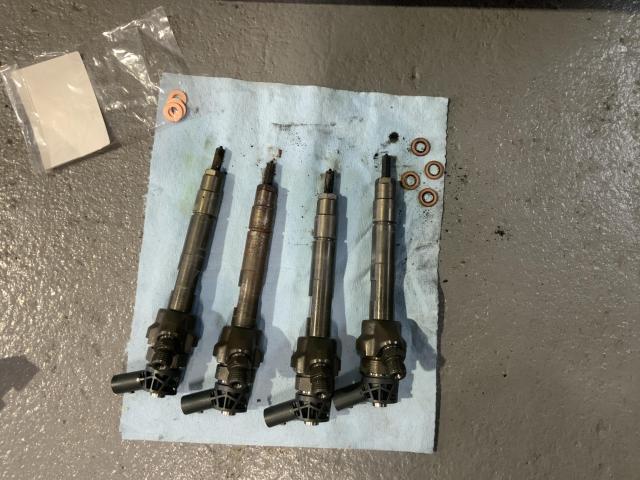 ＢＭＷ　３シリーズ　タペットカバーパッキン交換　名古屋市中川区　名古屋市緑区　豊田市